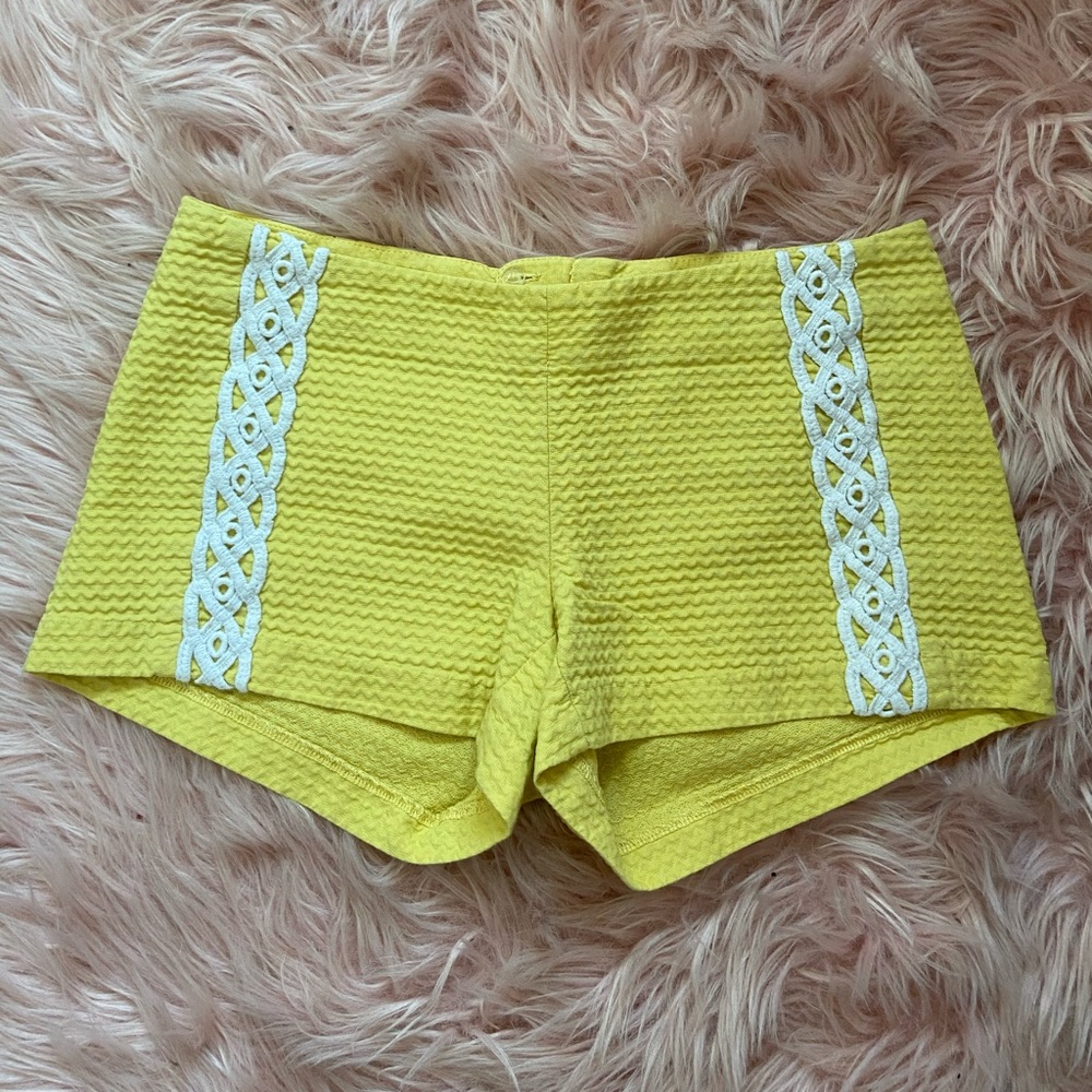 Lily Pulitzer shorts size 00